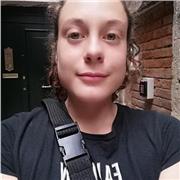 Insegnate bilingua ita/inglese offre lezioni a studenti di tutte le età